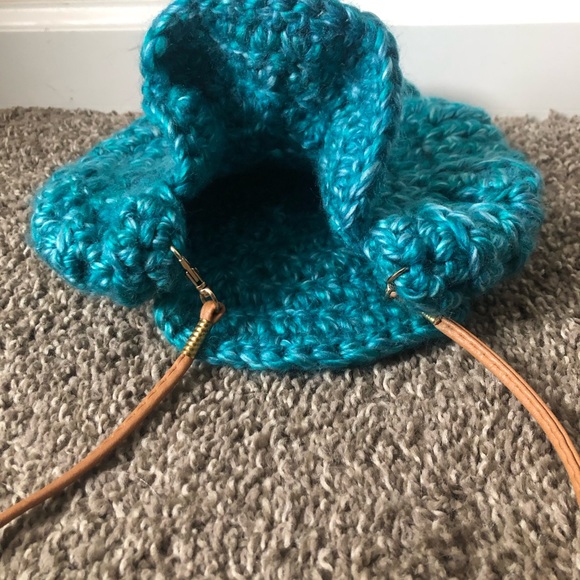 Crocheted Purse - Picture 2 of 3
